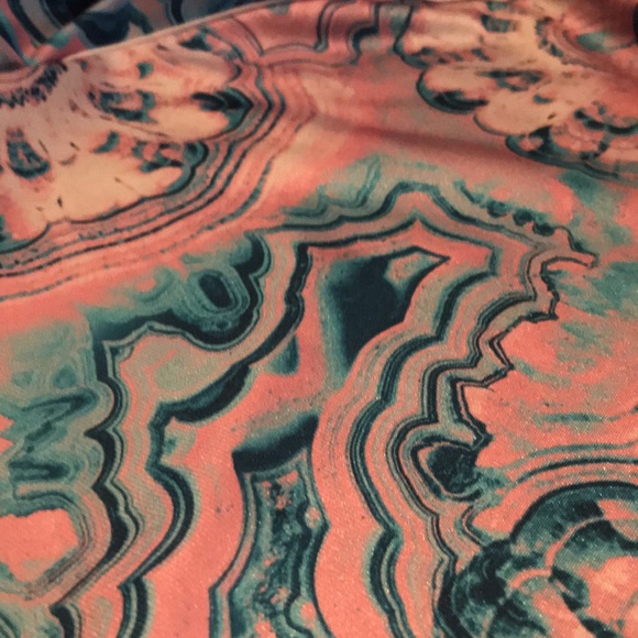 Adidas sweater for sale now! - Picture 6 of 6